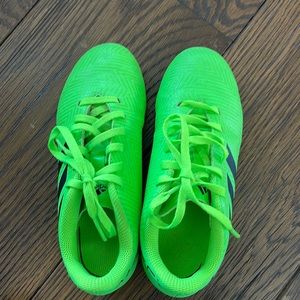 Boys soccer shoes